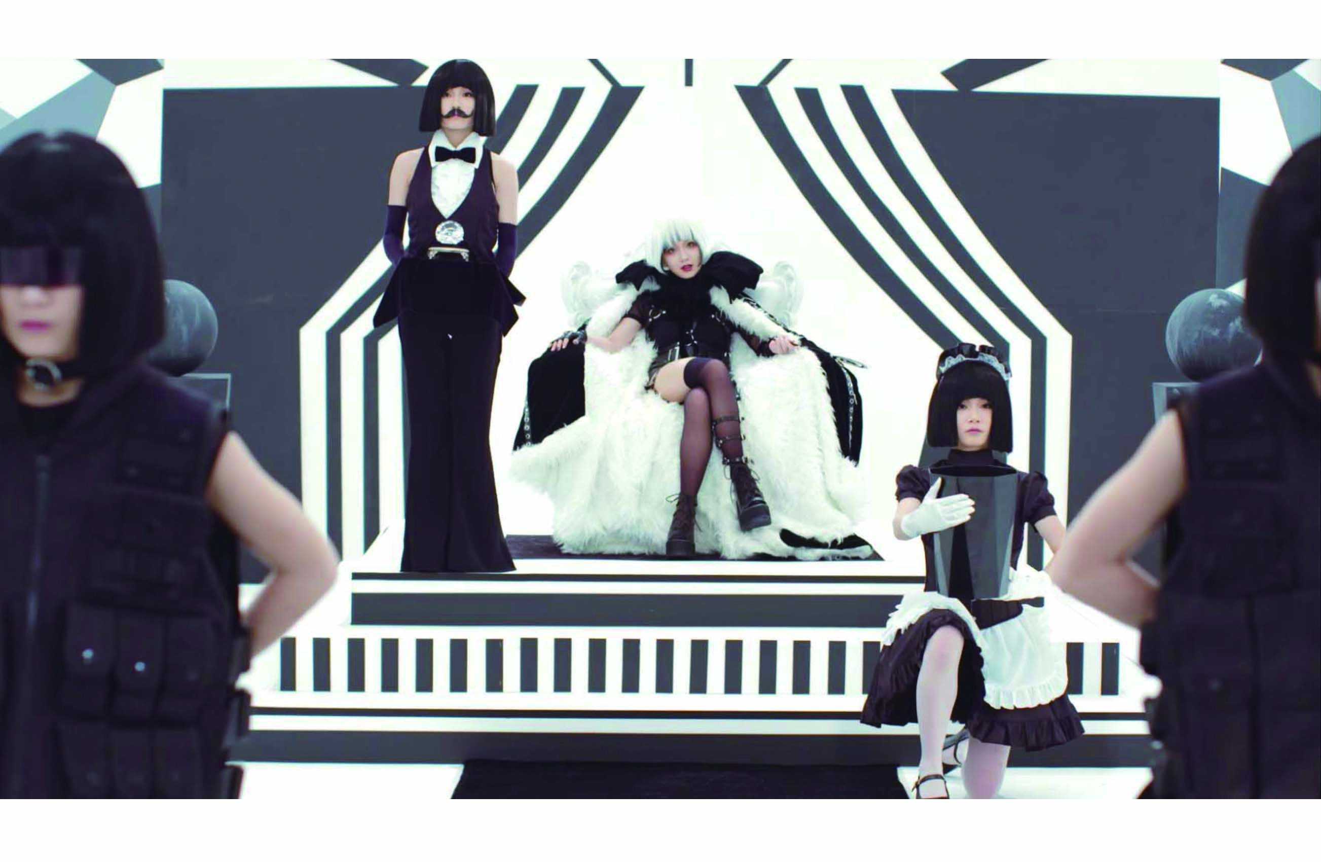 REOL「ギミアブレスタッナウ」2016-MV Artworks interiorstyling｜スタイリスト三宅慶子のムービー