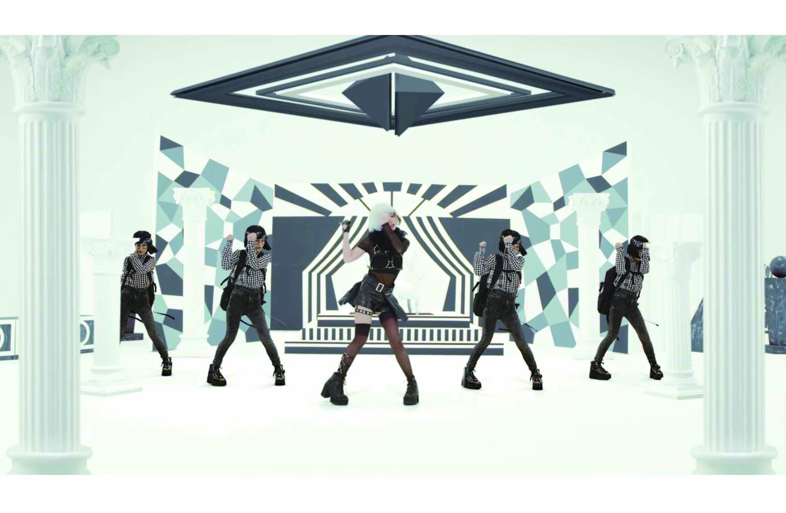 REOL「ギミアブレスタッナウ」2016-MV Artworks interiorstyling｜スタイリスト三宅慶子のムービー